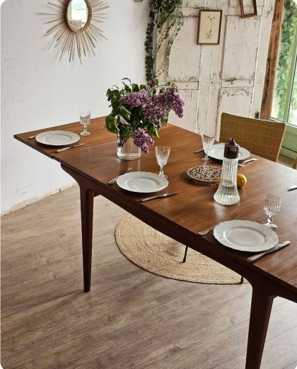 Ancienne grande table modulable très beau piètement style Scandinave