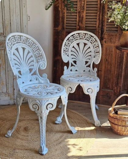 Chaises de jardin en fonte d'aluminium blanc style victorien avec clé grecque Lot 4