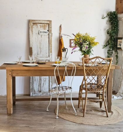 Ancienne grande table de ferme en chêne et noyer 2 tiroirs