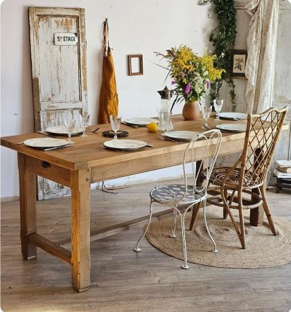 Ancienne grande table de ferme en chêne et noyer 2 tiroirs