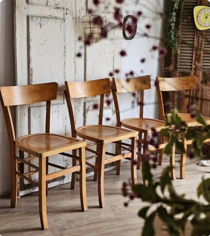 Anciennes chaises de bistrot  lot 4