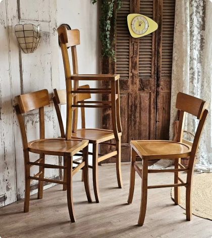 Anciennes chaises de bistrot  lot 4