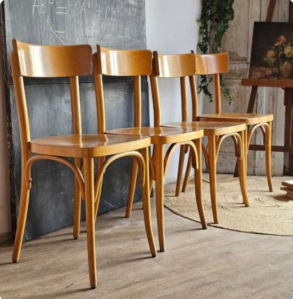 4 anciennes chaises de bistrot Thonet