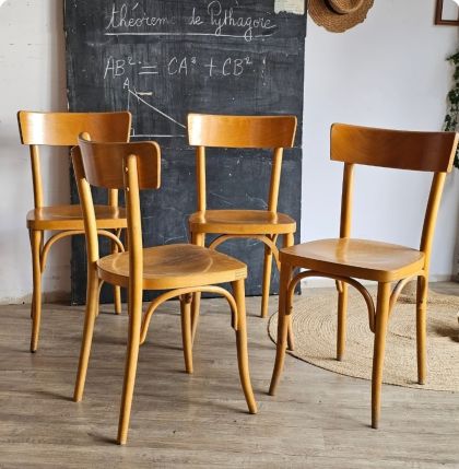 4 anciennes chaises de bistrot Thonet