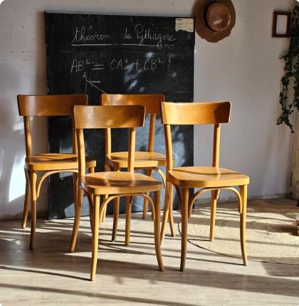 4 anciennes chaises de bistrot Thonet