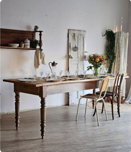 Ancienne grande table de ferme pieds tournés XIXe