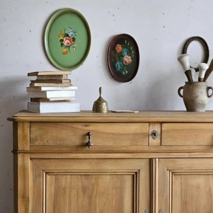 Ancien grand bahut buffet en noyer 20e siècle