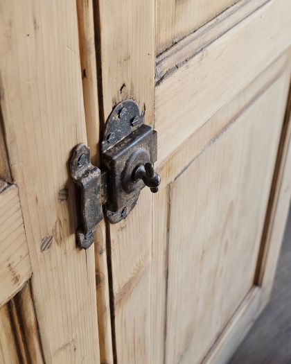 Ancienne armoire d'atelier brut étagères Buffet bibliothèque