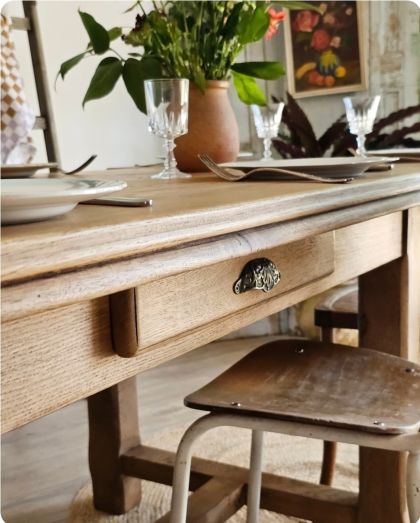 Grande table de ferme à rallonges en chêne 200 à 290cm et 2 tiroirs