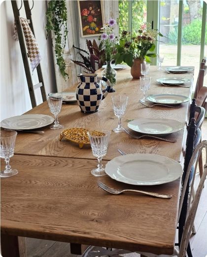 Grande table de ferme à rallonges en chêne 200 à 290cm et 2 tiroirs
