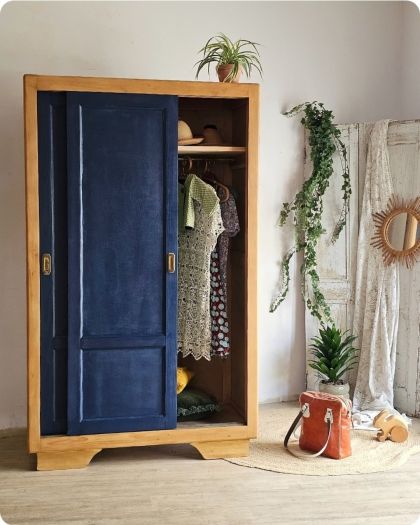 Ancienne armoire parisienne portes coulissantes penderie + 1 étagère
