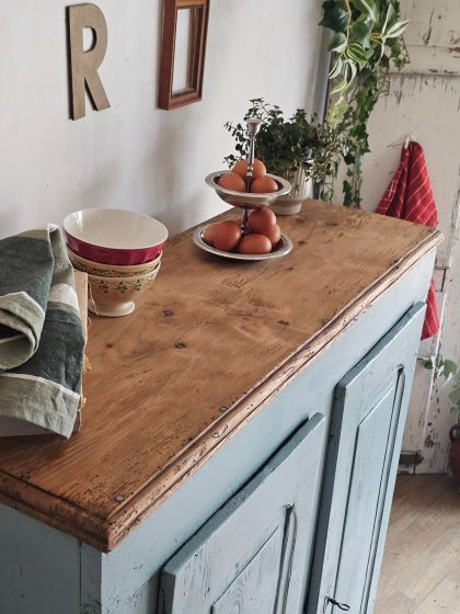 Ancien buffet rustique de campagne début 20e