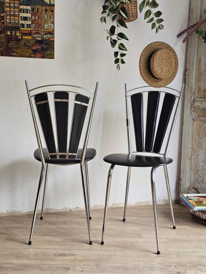 Paire de chaises Soudexvinyl Modèle 3 pétales des années 50/60
