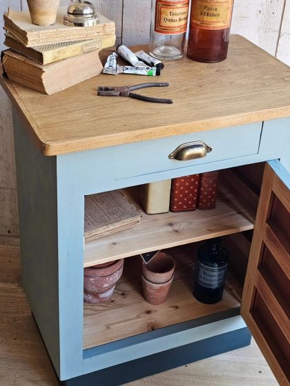 Ancien meuble d'atelier des années 50