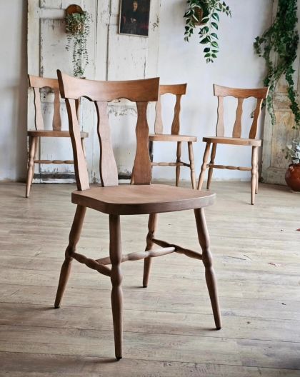 Suite de 4 chaises Baumann en bois massif style western années 70