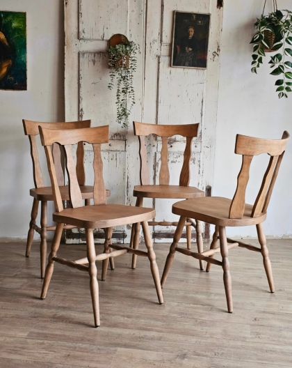 Suite de 4 chaises Baumann en bois massif style western années 70