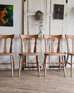 Suite de 4 chaises Baumann en bois massif style western années 70
