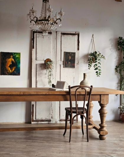 Monumental table en chêne massif 20e siècle 2 tiroirs rallonges