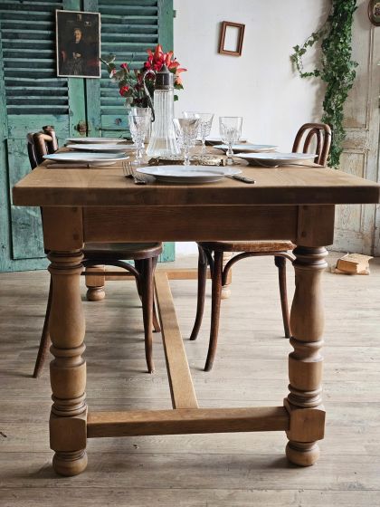 Grande table de ferme en chêne