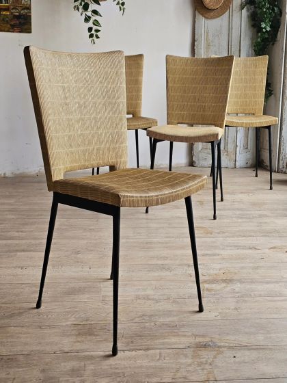 Suite de 4 chaises Colette Gueden années 50