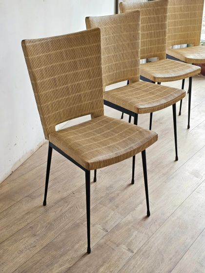 Suite de 4 chaises Colette Gueden années 50