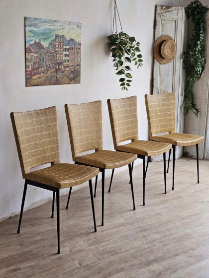 Suite de 4 chaises Colette Gueden années 50