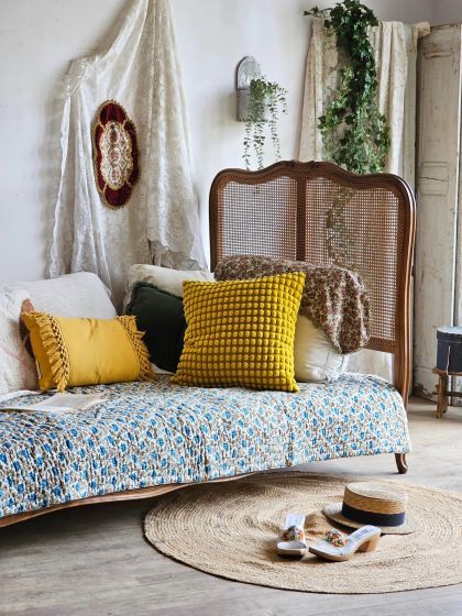 Ancien lit banquette canné Louis Philippe XXe