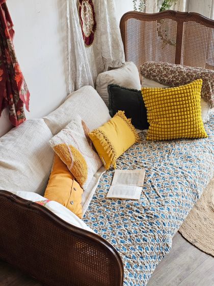 Ancien lit banquette canné Louis Philippe XXe