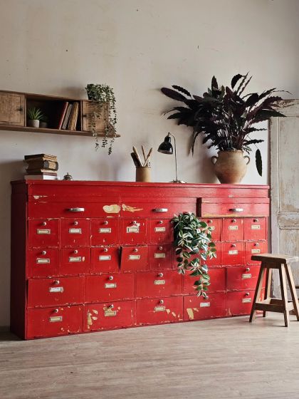 Ancien grand meuble de métier à clapets circa 1930-1950