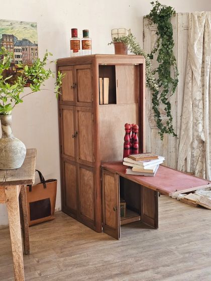 Ancien meuble de métier atypique 10 portes tableau noir