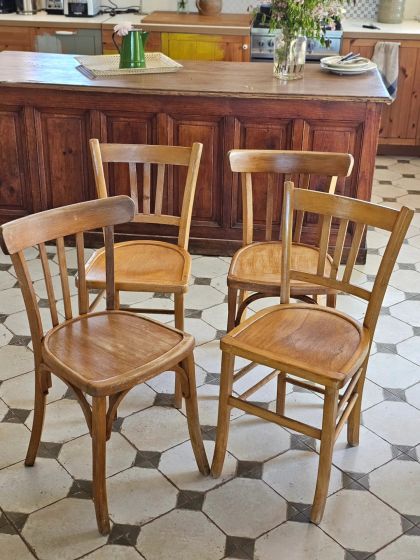 Anciennes chaises de bistrot Luterma milieu XXe