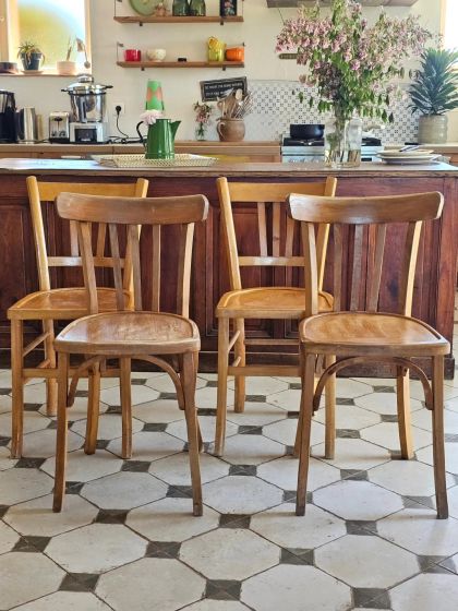 Anciennes chaises de bistrot Luterma milieu XXe