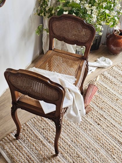 Ancienne petite banquette canné style Louis XV début XXe