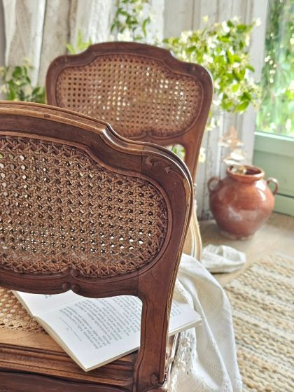 Ancienne petite banquette canné style Louis XV début XXe