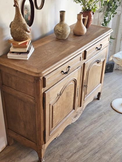 Ancien grand buffet en chêne fin XIXe début XXe