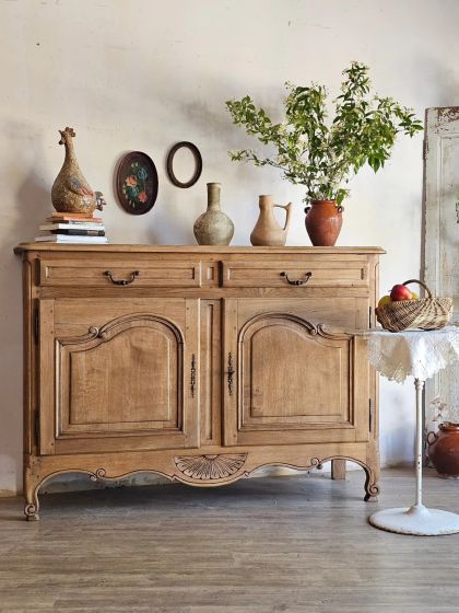 Ancien grand buffet en chêne fin XIXe début XXe
