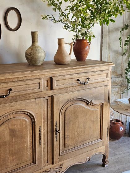 Ancien grand buffet en chêne fin XIXe début XXe