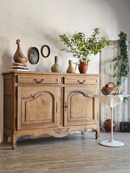Ancien grand buffet en chêne fin XIXe début XXe