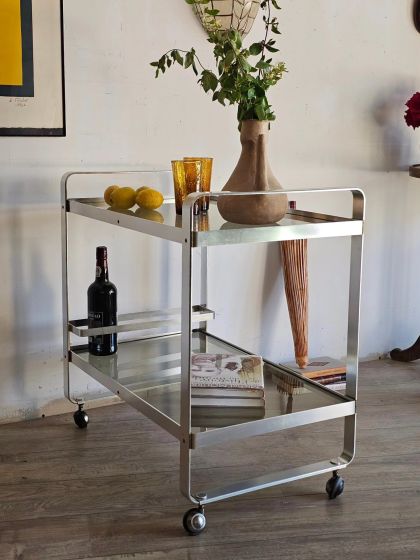 Ancienne desserte roulante en aluminium et verre fumé Martini Rossi années 70