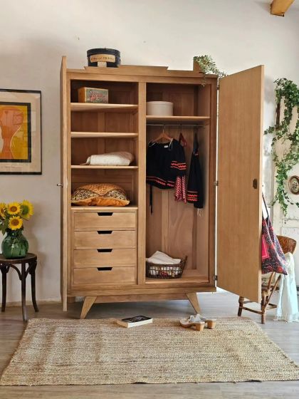 Ancienne armoire étagères penderie tiroirs pieds compas