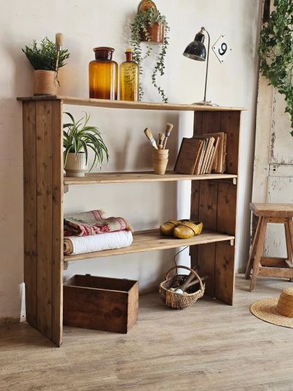 Ancienne étagère d'atelier authentique
