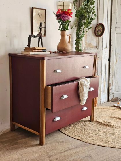 Ancienne commode Art déco années 30 bordeaux profond