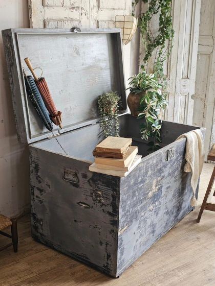 Ancien grand coffre XXL superbe patine bleu-gris