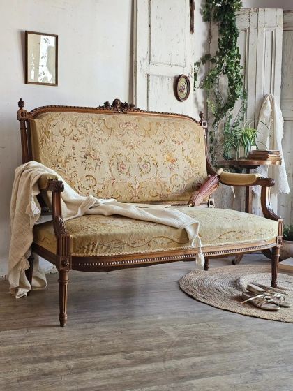 Ancienne banquette style Louis XVI fin XIXe