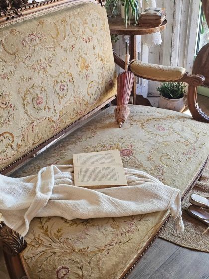 Ancienne banquette style Louis XVI fin XIXe
