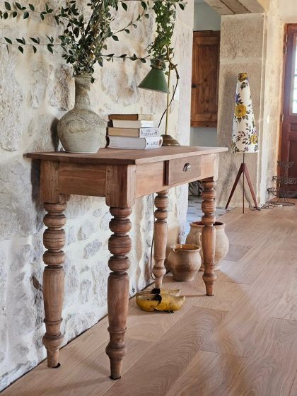 Ancienne table fin XIXe toute fine pieds tournés console