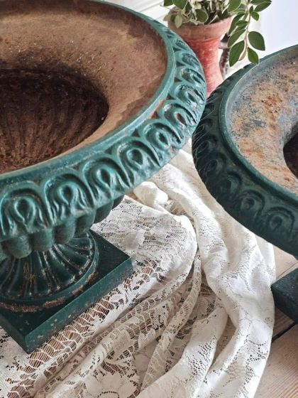 Superbe grande paire de vasques Médicis en fonte fin XIXe début XXe